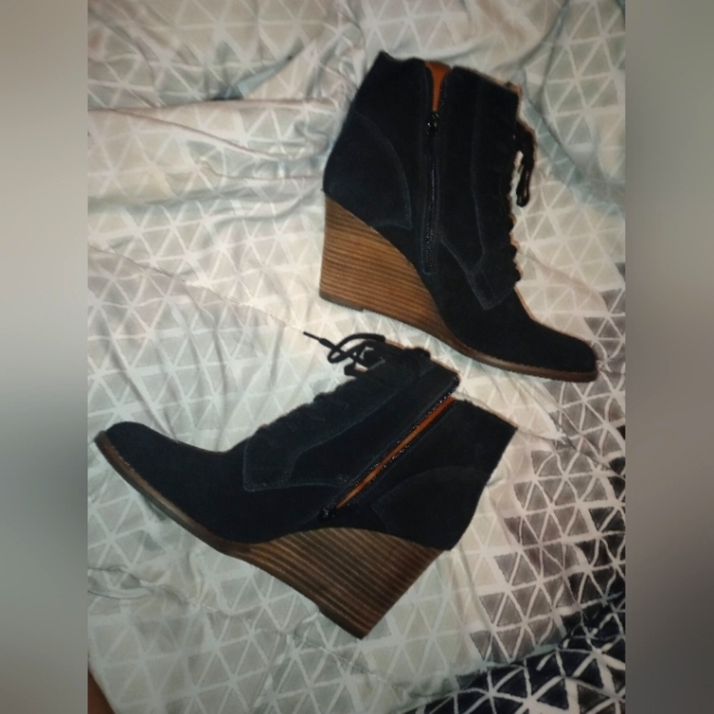 Lucky Brand heels